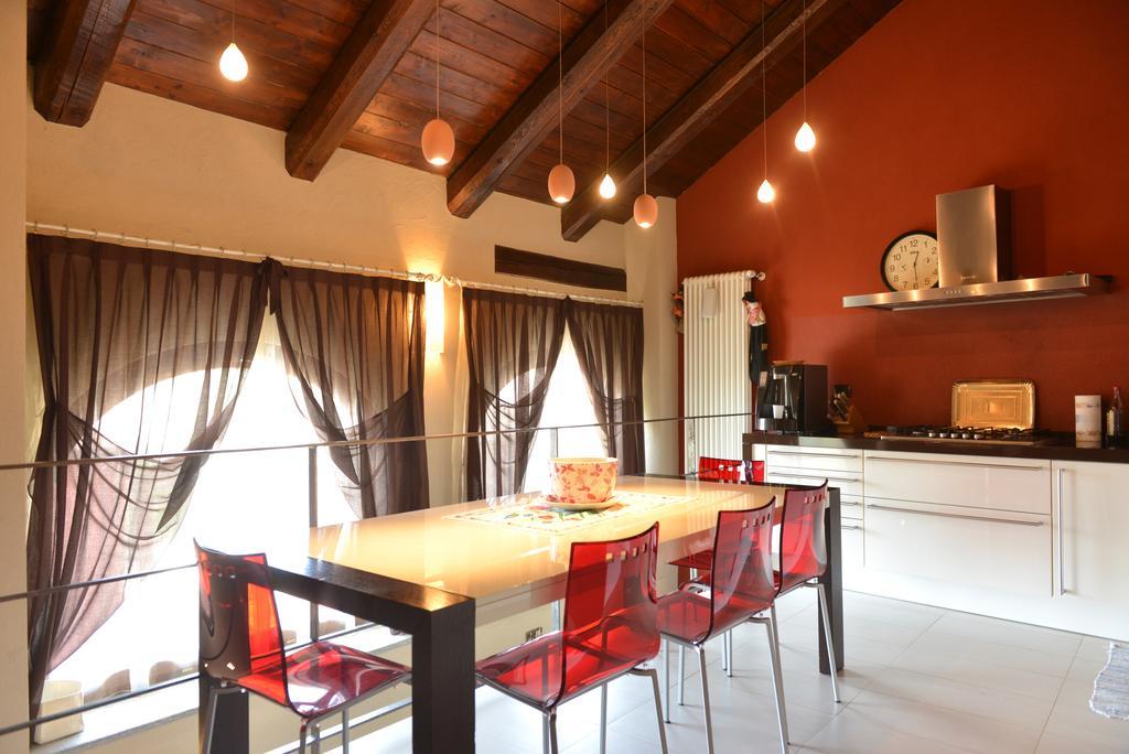 Casa Vacanze Il Brichet Mondovì Rum bild