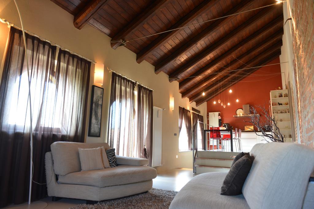Casa Vacanze Il Brichet Mondovì Rum bild